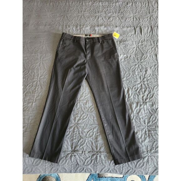 Dockers Men's Slim Fit Dress Pants - Size 34 - Black - Picture 1 of 8